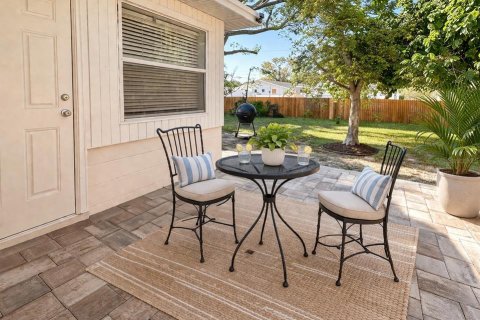 Villa ou maison à vendre à Bradenton, Floride: 2 chambres, 116.59 m2 № 2117400 - photo 7