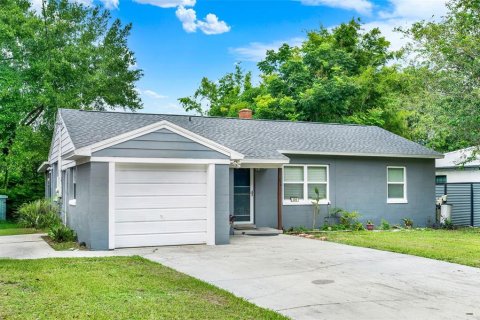 Casa en venta en Orlando, Florida, 2 dormitorios, 108.32 m2 № 1906562 - foto 2