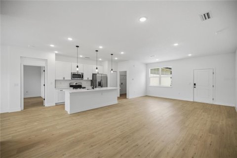 Casa en venta en Citrus Springs, Florida, 4 dormitorios, 167.69 m2 № 2384255 - foto 5