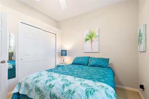 House in Kissimmee, Florida 3 bedrooms, 209.87 sq.m. № 2208379 - photo 3