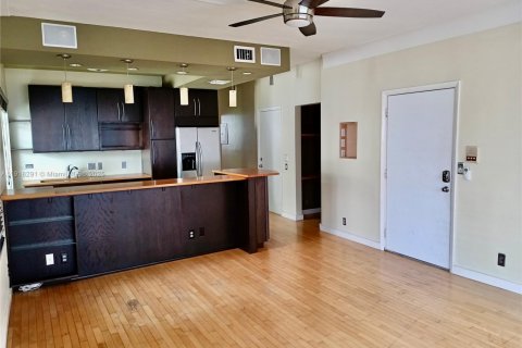 Купить кондоминиум в Майами-Бич, Флорида 1 спальня, 54.35м2, № 2018277 - фото 2