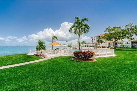 Copropriété à vendre à Saint Petersburg, Floride: 2 chambres, 115.2 m2 № 1659210 - photo 6