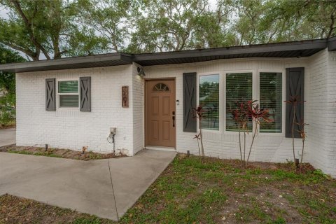 Villa ou maison à vendre à Tampa, Floride: 3 chambres, 133.78 m2 № 2148395 - photo 21