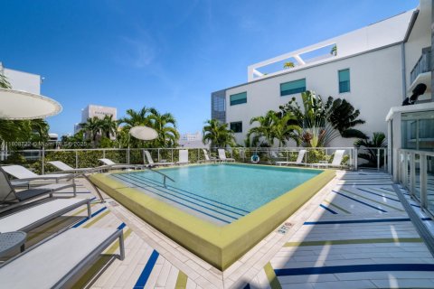 Condominio en venta en Miami Beach, Florida, 2 dormitorios, 94.57 m2 № 1755710 - foto 11
