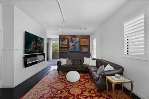 Condominio en venta en Miami Beach, Florida, 2 dormitorios, 94.57 m2 № 1755710 - foto 3