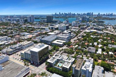 Condominio en venta en Miami Beach, Florida, 2 dormitorios, 94.57 m2 № 1755710 - foto 15