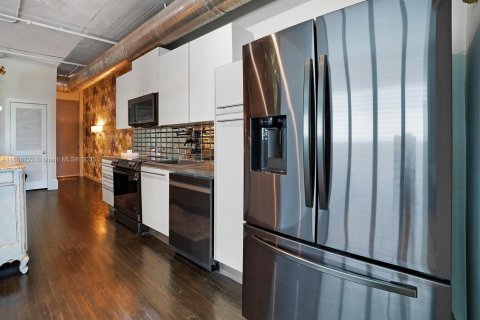 Condominio en venta en Miami Beach, Florida, 2 dormitorios, 94.57 m2 № 1755710 - foto 4
