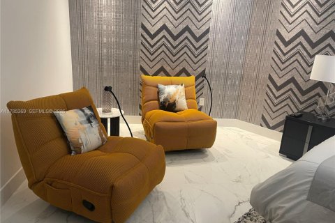 Condominio en alquiler en Hollywood, Florida, 3 dormitorios, 244.05 m2 № 2037547 - foto 24