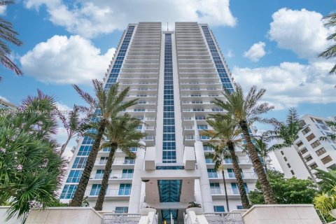 Condo à Hollywood, Floride, 3 chambres  № 2037547