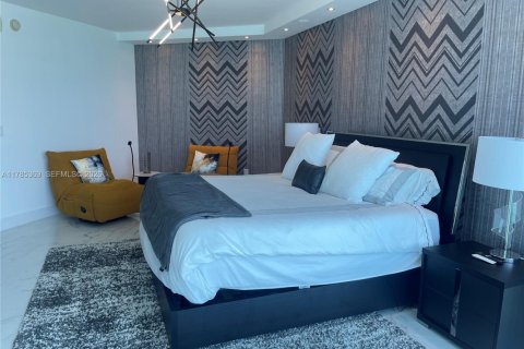 Condominio en alquiler en Hollywood, Florida, 3 dormitorios, 244.05 m2 № 2037547 - foto 23