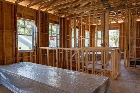Casa en venta en Saint Petersburg, Florida, 4 dormitorios, 277.22 m2 № 1690969 - foto 14