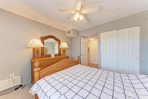 Condo in Bradenton, Florida, 2 bedrooms  № 1190121 - photo 27