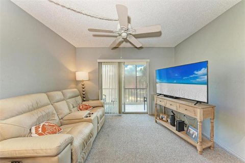 Condo in Bradenton, Florida, 2 bedrooms  № 1190121 - photo 12