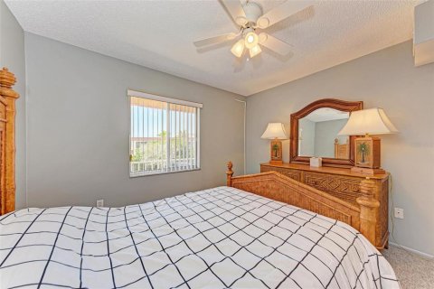 Condo in Bradenton, Florida, 2 bedrooms  № 1190121 - photo 25