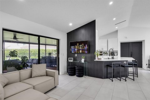 House in Deerfield Beach, Florida 3 bedrooms № 2062516 - photo 8