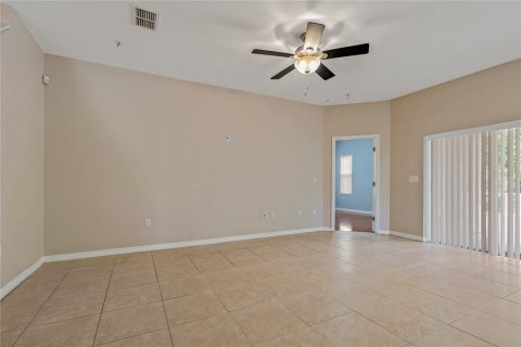 Casa en venta en Tampa, Florida, 4 dormitorios, 212.37 m2 № 1773923 - foto 12