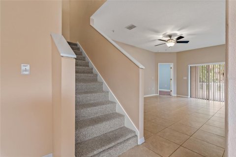 Casa en venta en Tampa, Florida, 4 dormitorios, 212.37 m2 № 1773923 - foto 14