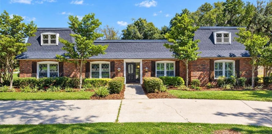 Villa ou maison à Ocala, Floride 5 chambres, 286.88 m2 № 2415260