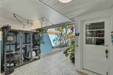 Condominio en alquiler en Saint Petersburg, Florida, 2 dormitorios, 130.06 m2 № 2097438 - foto 22