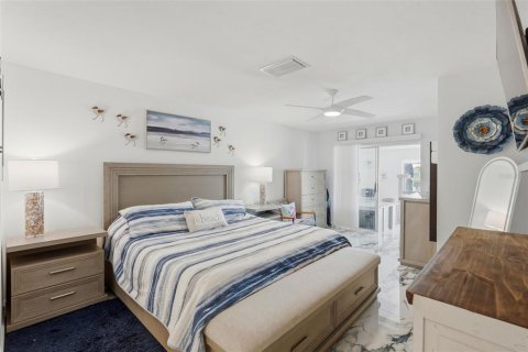 Condominio en alquiler en Saint Petersburg, Florida, 2 dormitorios, 130.06 m2 № 2097438 - foto 14