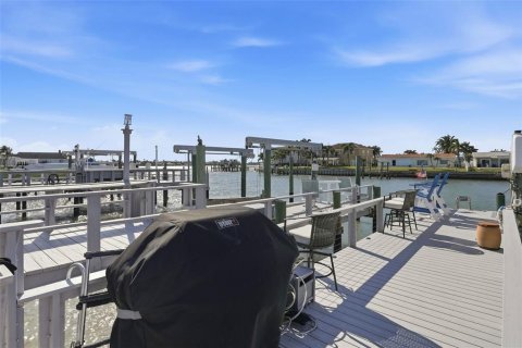 Condominio en alquiler en Saint Petersburg, Florida, 2 dormitorios, 130.06 m2 № 2097438 - foto 26