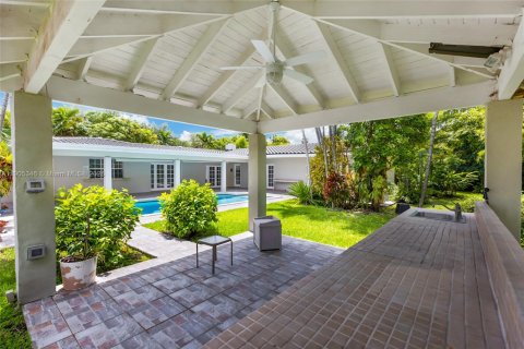 Villa ou maison à vendre à Palmetto Bay, Floride: 4 chambres, 277.59 m2 № 1966509 - photo 7