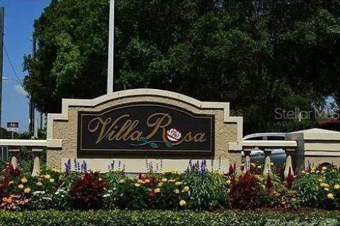 House in Lutz, Florida 4 bedrooms, 240.15 sq.m. № 1776808 - photo 3