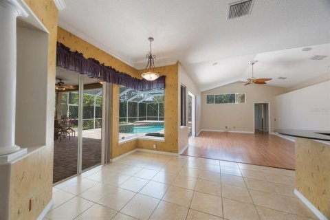 House in Lutz, Florida 4 bedrooms, 240.15 sq.m. № 1776808 - photo 21