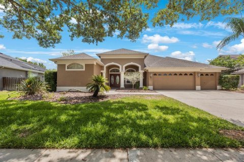 House in Lutz, Florida 4 bedrooms, 240.15 sq.m. № 1776808 - photo 5