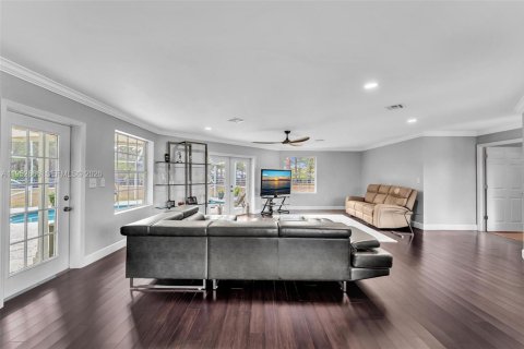 Casa en venta en Palm City, Florida, 4 dormitorios, 237.18 m2 № 2010390 - foto 14