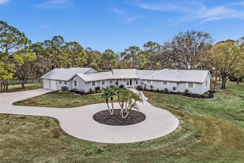 Casa en venta en Palm City, Florida, 4 dormitorios, 237.18 m2 № 2010390 - foto 3