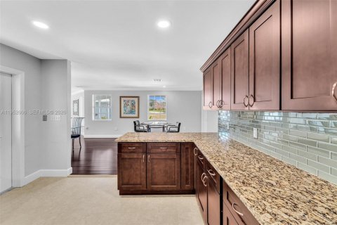 Casa en venta en Palm City, Florida, 4 dormitorios, 237.18 m2 № 2010390 - foto 28