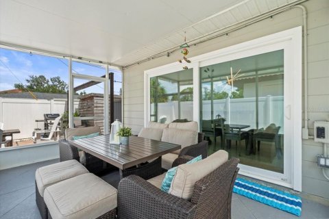 Casa en venta en Saint Pete Beach, Florida, 3 dormitorios, 122.17 m2 № 1846493 - foto 30