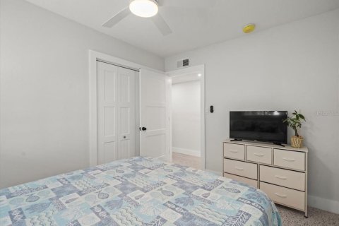 Casa en venta en Saint Pete Beach, Florida, 3 dormitorios, 122.17 m2 № 1846493 - foto 28