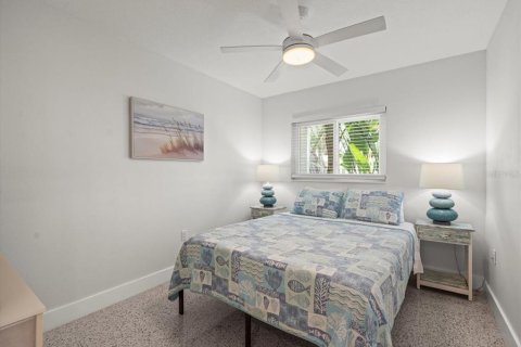 Casa en venta en Saint Pete Beach, Florida, 3 dormitorios, 122.17 m2 № 1846493 - foto 27