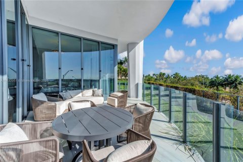 Condominio en venta en Miami, Florida, 4 dormitorios, 301.65 m2 № 1809877 - foto 22