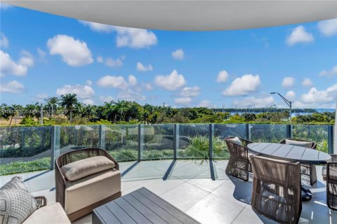 Condominio en venta en Miami, Florida, 4 dormitorios, 301.65 m2 № 1809877 - foto 20