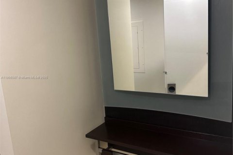 Copropriété à vendre à Doral, Floride: 1 chambre, 65.5 m2 № 1979280 - photo 2