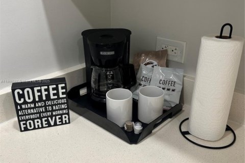 Copropriété à vendre à Doral, Floride: 1 chambre, 65.5 m2 № 1979280 - photo 10