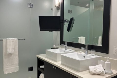 Copropriété à vendre à Doral, Floride: 1 chambre, 65.5 m2 № 1979280 - photo 14