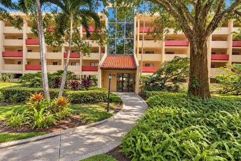 Condo in Clearwater, Florida, 2 bedrooms  № 2391533 - photo 2