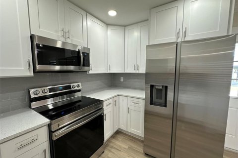 Appartement à louer à Apollo Beach, Floride: 1 chambre, 74.32 m2 № 1870504 - photo 20