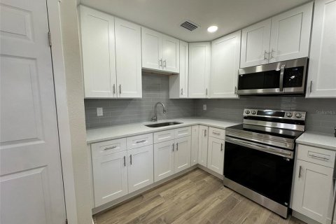 Appartement à louer à Apollo Beach, Floride: 1 chambre, 74.32 m2 № 1870504 - photo 18