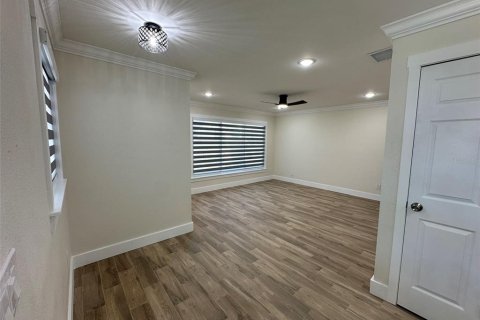 Appartement à louer à Apollo Beach, Floride: 1 chambre, 74.32 m2 № 1870504 - photo 12