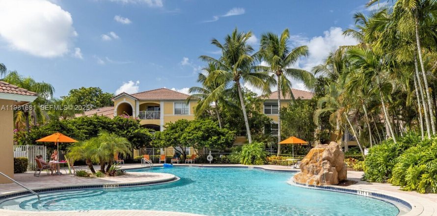 Condo à Coconut Creek, Floride, 2 chambres № 1990192