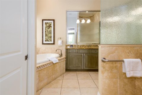 House in Four Corners, Florida 4 bedrooms, 306.02 sq.m. № 1801679 - photo 10