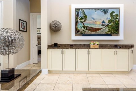 House in Four Corners, Florida 4 bedrooms, 306.02 sq.m. № 1801679 - photo 6