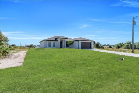 Villa ou maison à vendre à Lehigh Acres, Floride: 3 chambres № 2018413 - photo 6