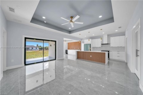 Villa ou maison à vendre à Lehigh Acres, Floride: 3 chambres № 2018413 - photo 7