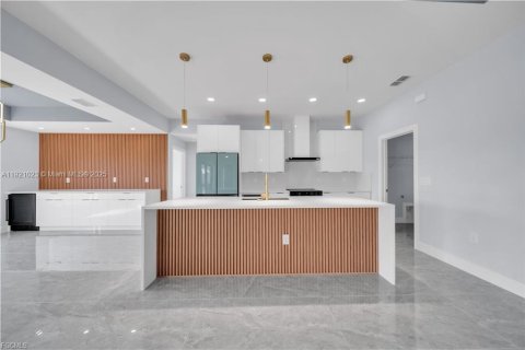 Villa ou maison à vendre à Lehigh Acres, Floride: 3 chambres № 2018413 - photo 9